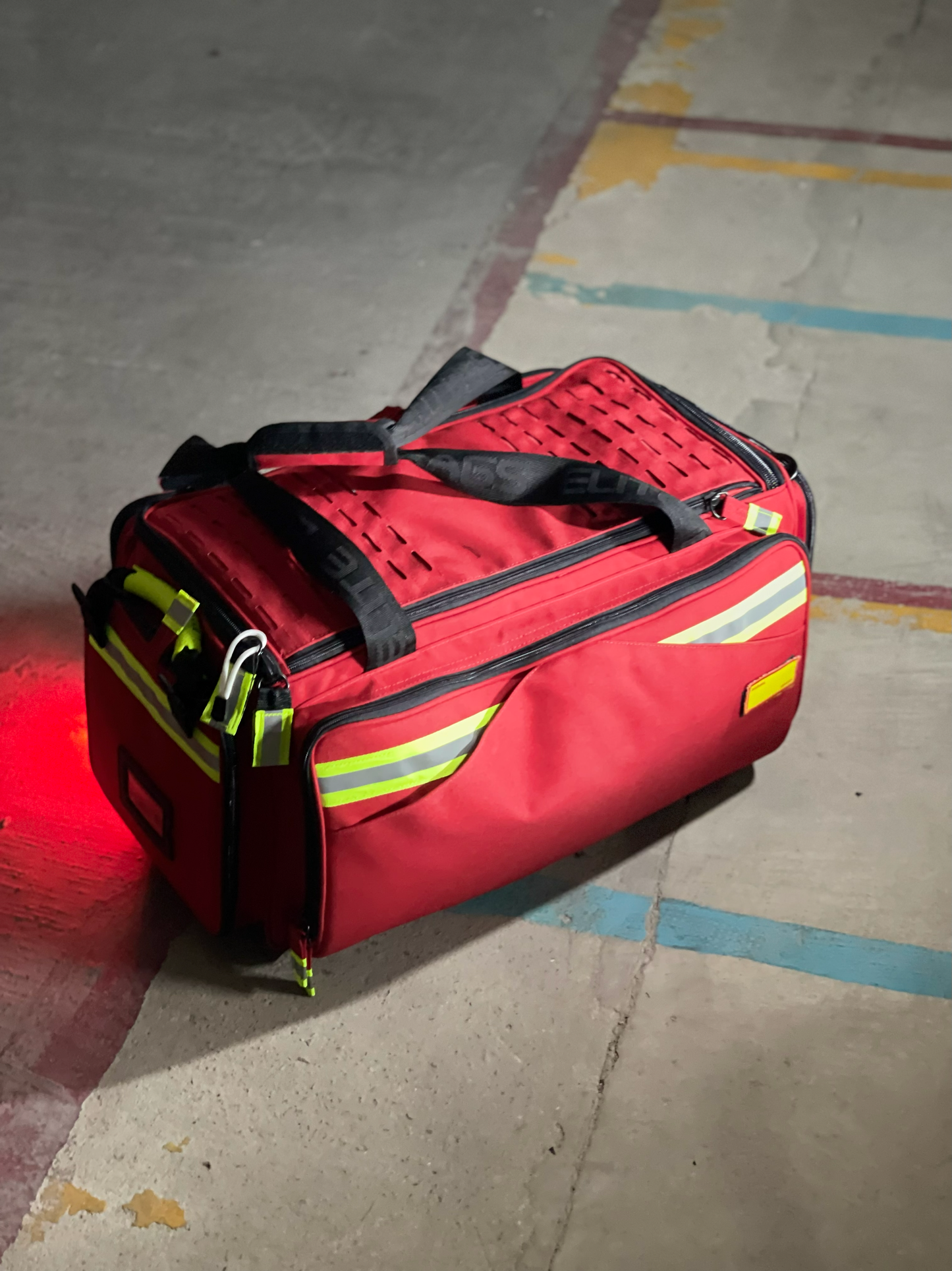 EXTREME’S EVO Trauma Bag for Basic Life Support (BLS)