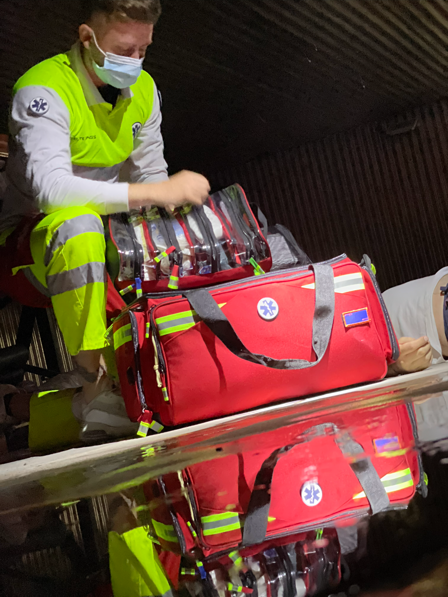 EXTREME’S EVO Trauma Bag for Basic Life Support (BLS)