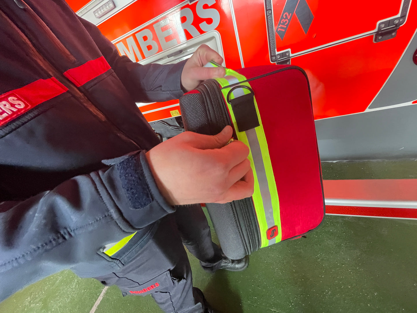 Helmet Protection Bag for Firefighters